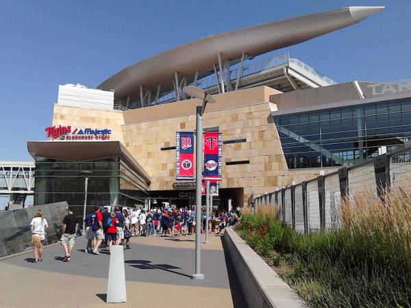 minn target field