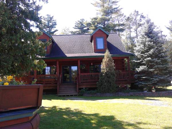 a pine ridge from front