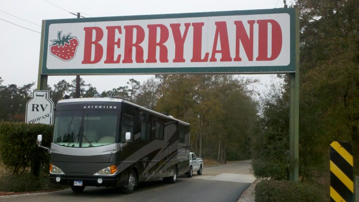 c berryland sign