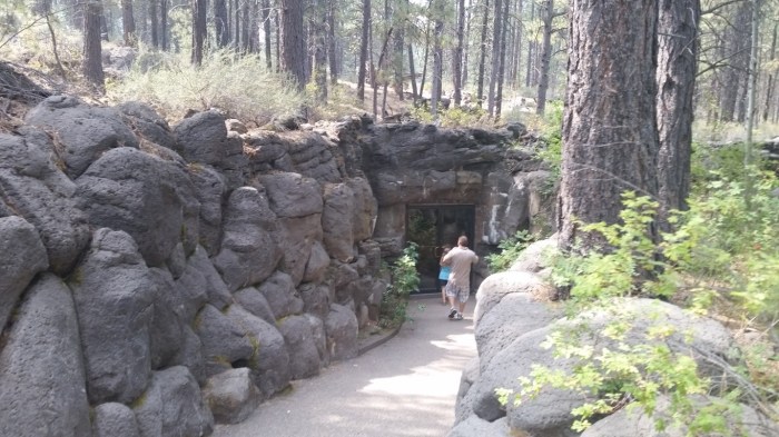 botter entrance (Medium)